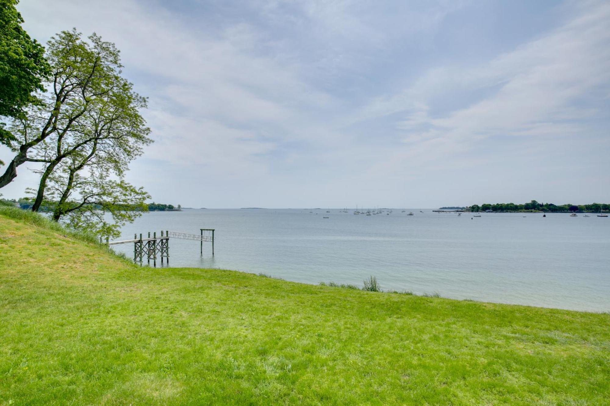 Quaint Beverly Townhome Walk To Beach And Downtown! Luaran gambar